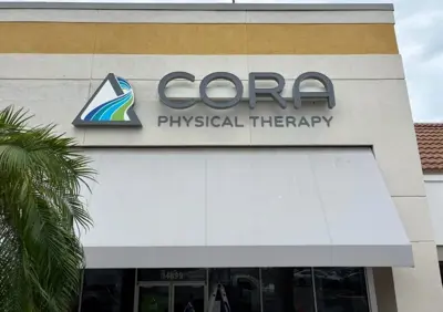 Building Signs with Dimensional Lettering & Graphic Photo